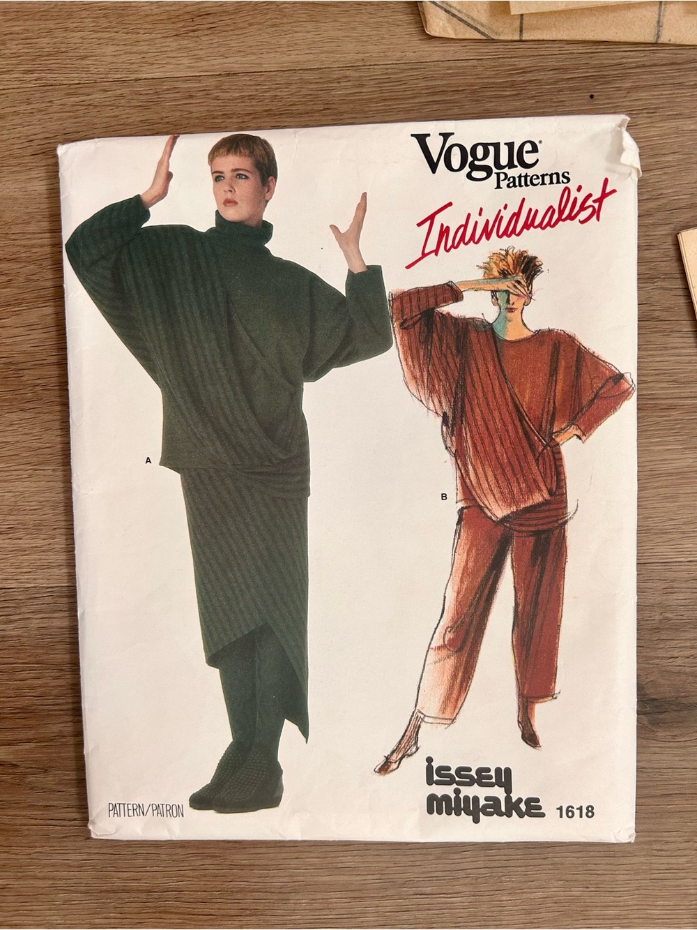Vtg Issey Miyake Vogue 1618 Pattern Sz 8 Uncut